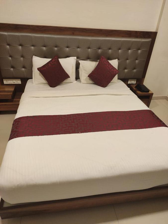 Hotel Powai Comfort Bombaj Zewnętrze zdjęcie